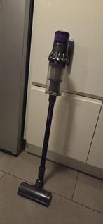 Dyson steelstofzuiger V11 animal extra, Witgoed en Apparatuur, Stofzuigers, Ophalen, Gebruikt, Stofzuiger, 2000 watt of meer