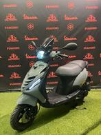 Piaggio Zip 2022 Brom! SP Nardo Grey Full Option Garantie!, Fietsen en Brommers, Scooters | Piaggio, Zip, Ophalen of Verzenden