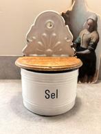 Oude Emaille zoutbak voor aan de wand, Ophalen of Verzenden