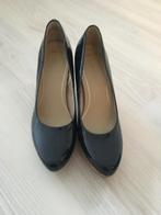 Elegante donkerblauw pumps - Maat 37, Pumps, Blauw, Ophalen of Verzenden, Zo goed als nieuw