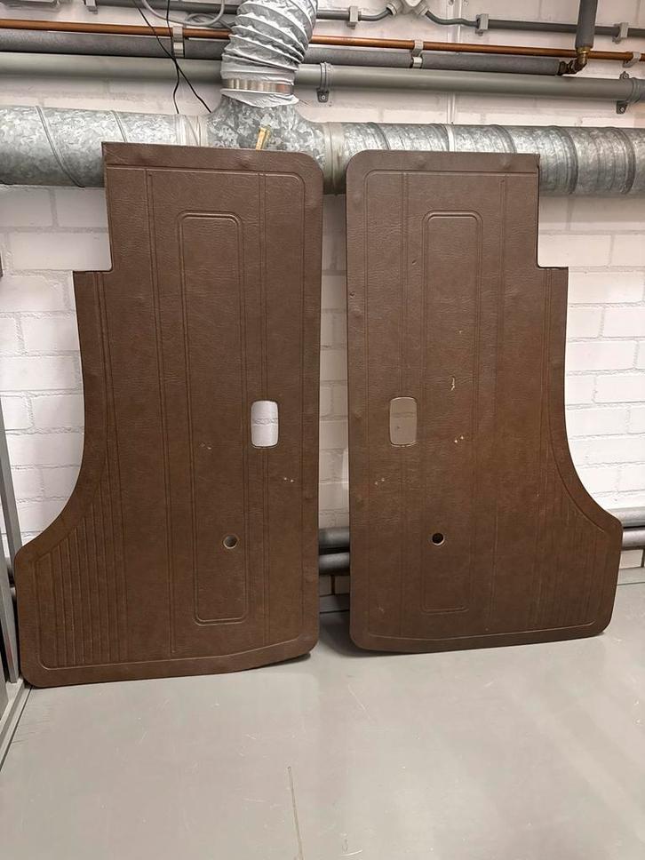 Volksagen T3 Bruine Deurpanelen L & R VW Camper Bus Enka enz, Auto-onderdelen, Interieur en Bekleding, Oldtimer onderdelen, Volkswagen