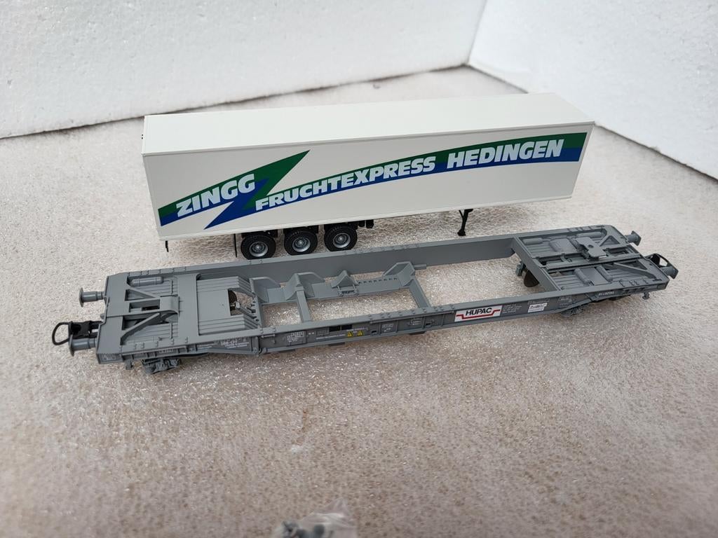 Roco Professional HUPAC Wagon-Zingg Fruchexpress Hedigen, Gelijkstroom, Wagon, Ophalen of Verzenden, Zo goed als nieuw