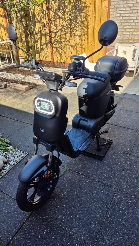 IVA E-GO S2 elektrische scooter/Snorfiets – 25 KM Variant, Ophalen, Zo goed als nieuw, Elektrisch, Overige merken