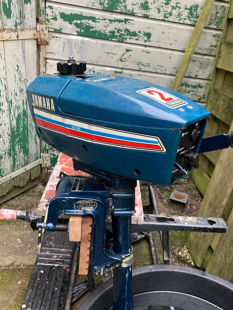 Kap voor yamaha 2pk bb. gevraagd, Ophalen of Verzenden, Gebruikt, Motor en Techniek, Zeilboot of Motorboot