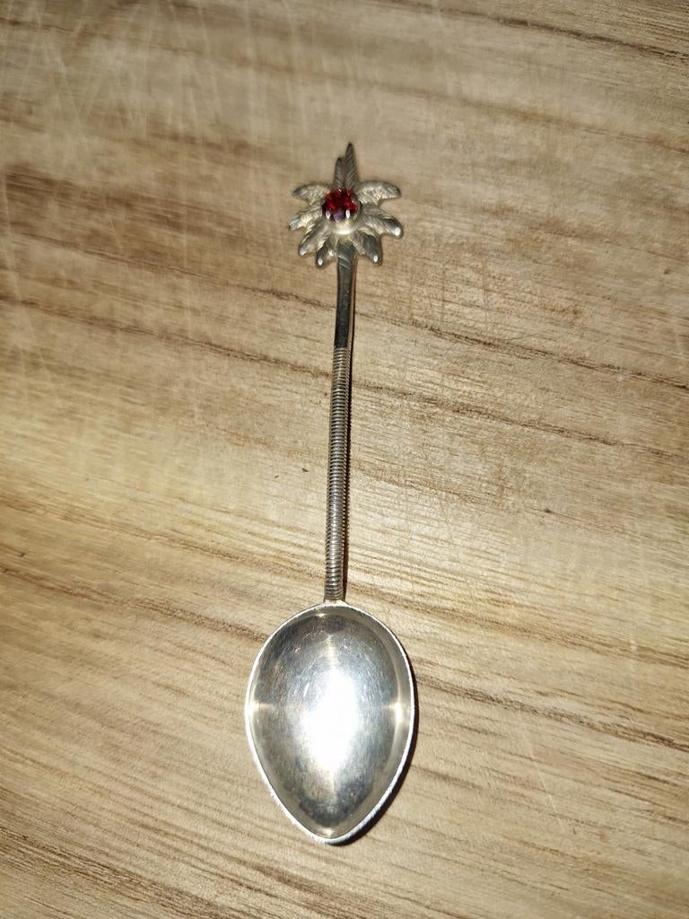 Vintage zilveren lepel met edelweiss en rode steen, Ophalen of Verzenden