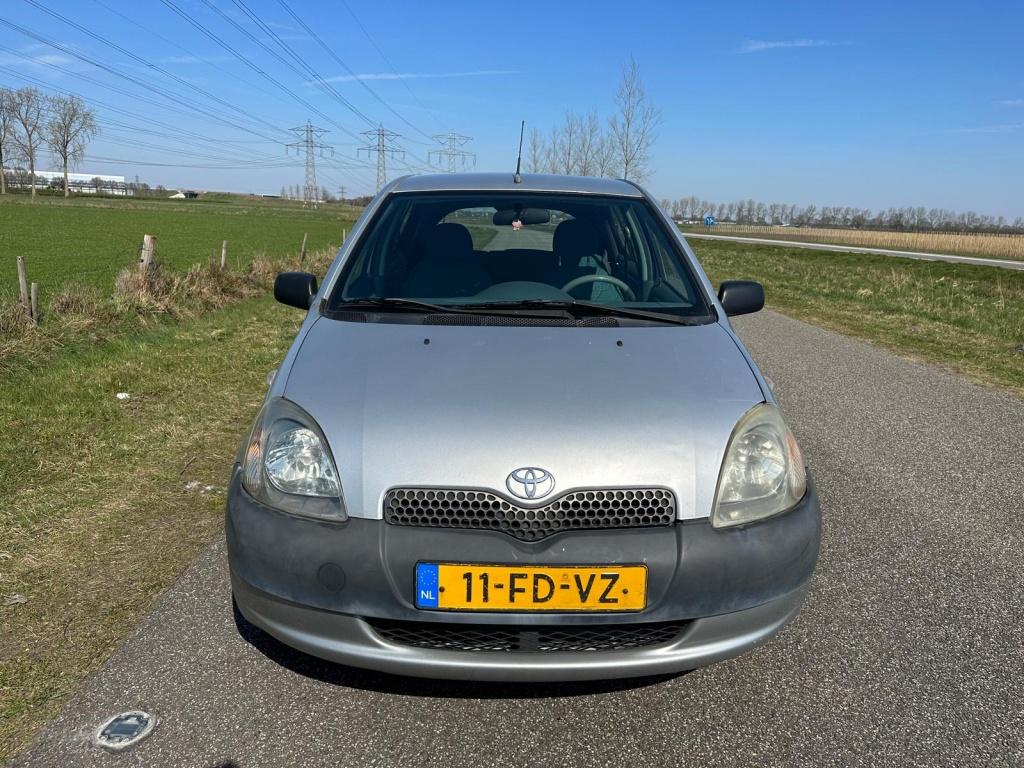 Toyota Yaris 1.3-16V VVT-i Luna (bj 2000), Auto's, 1299 cc, 86 pk, Origineel Nederlands, Bedrijf