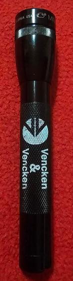 Mini Maglite USA Zaklamp - Vencken & Vencken Reclame, Ophalen of Verzenden, Gebruikt, Batterij