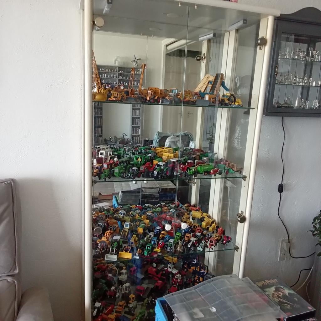 Vitrine kast, Ophalen, 50 tot 100 cm, 150 tot 200 cm, 25 tot 50 cm