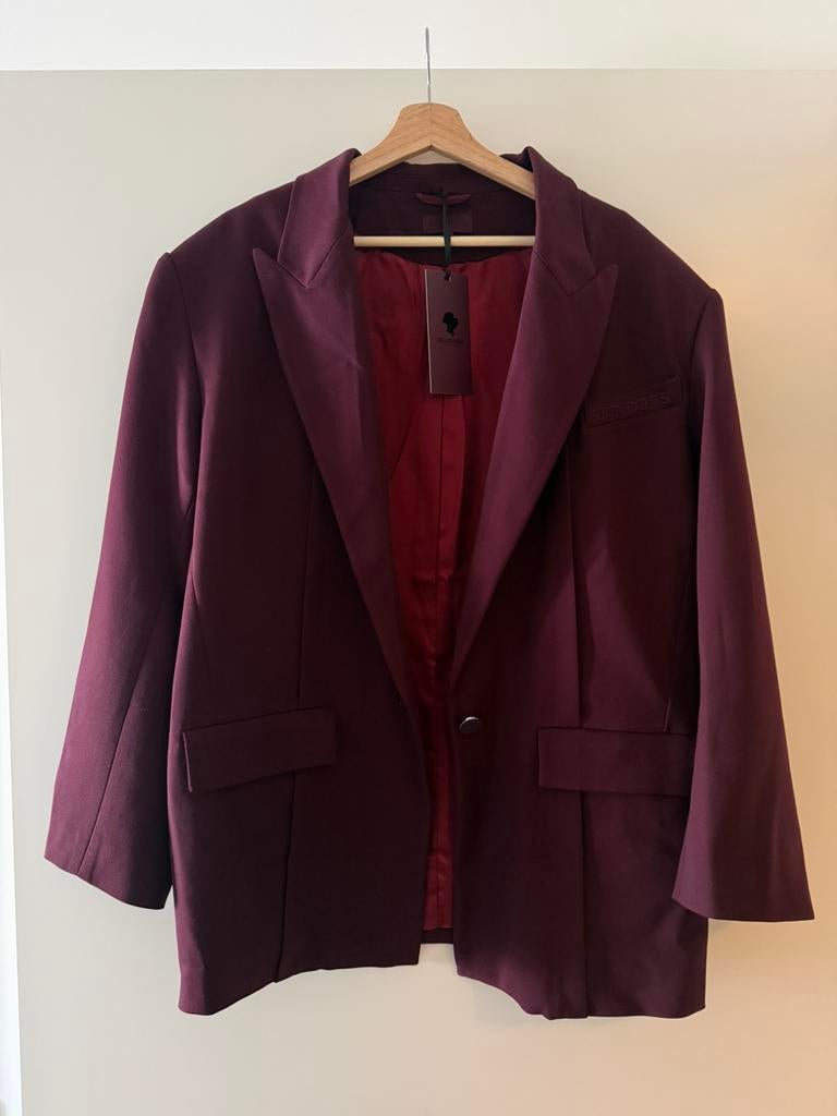 Reinders blazer Marijn XS (oversized L) kleur maroon, Kleding | Dames, Jasjes, Kostuums en Pakken, Overige kleuren, Nieuw, Ophalen of Verzenden