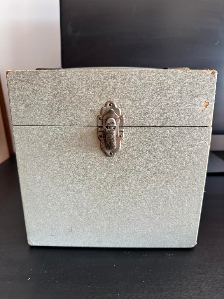 Vinyl Singles koffertje, Cd's en Dvd's, Vinyl Singles, Ophalen of Verzenden, Zo goed als nieuw