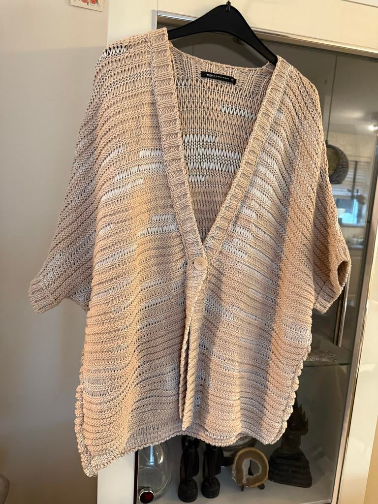 Beige gebreid vest met korte mouwen expresso M, Ophalen of Verzenden, Gedragen, Maat 38/40 (M), Beige