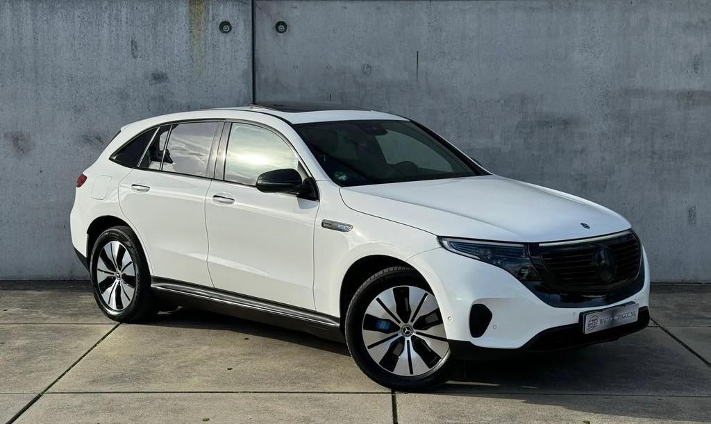 Mercedes-Benz EQC 400 4MATIC SOH 94% 80kWh PANO NAP BTW, Auto's, Automaat, Stof, Zwart, Met garantie (alle)