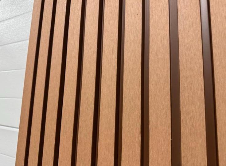 Wandbekleding/Gevelbekleding Composiet Teak/bruin 2900 mm, Ophalen of Verzenden, Nieuw, Overige materialen, 20 tot 50 mm