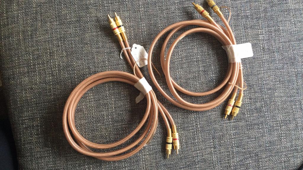 2sets Van den Hul audio kabel 1 mtr, Ophalen of Verzenden, Zo goed als nieuw, Minder dan 2 meter, Coaxiale kabel