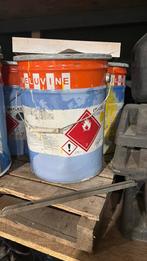 Gele wegen  verf merk veluvine, Ophalen, Zo goed als nieuw