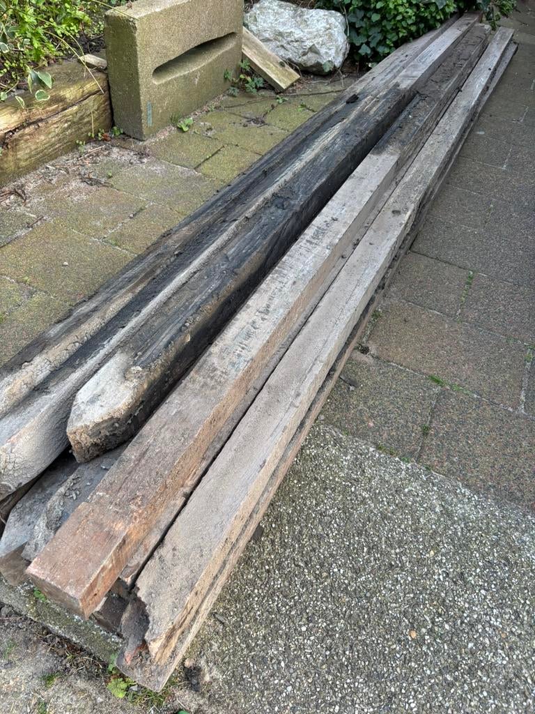 AZOBE. >. 28 AZOBE palen  6x6x240 cm palen gebruikt, Ophalen, Gebruikt, 250 cm of meer, Palen