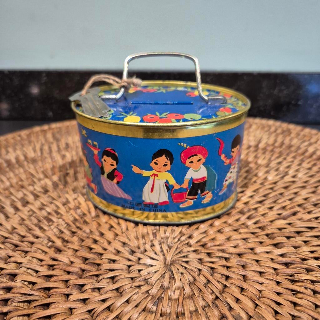 Vintage spaarpot, Verzamelen, Spaarpotten, Ophalen of Verzenden, Zo goed als nieuw, Overige thema's