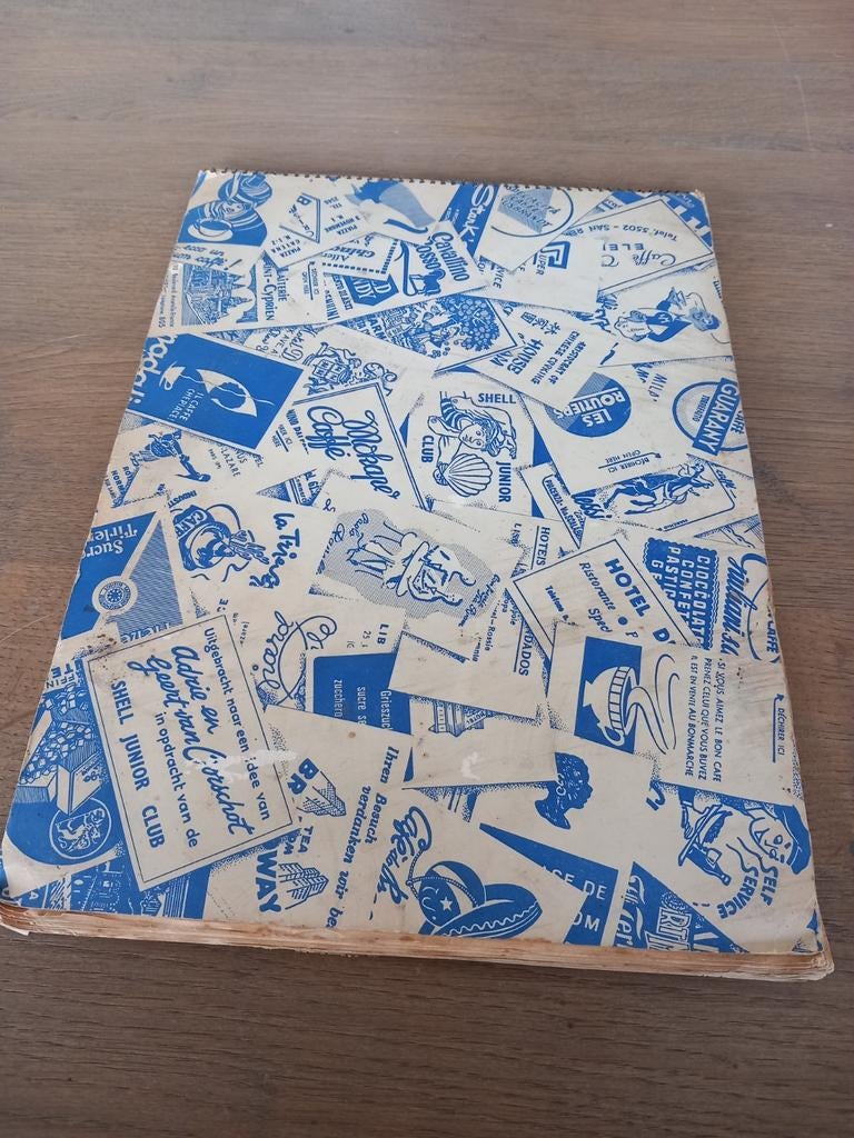 Verzameling oude suikerzakjes in album, Ophalen of Verzenden