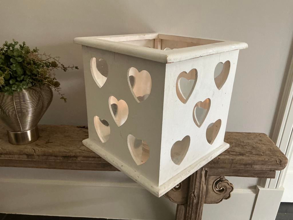 Groot houten windlicht met glas, Huis en Inrichting, Woonaccessoires | Kandelaars en Kaarsen, Ophalen, Nieuw, Hout