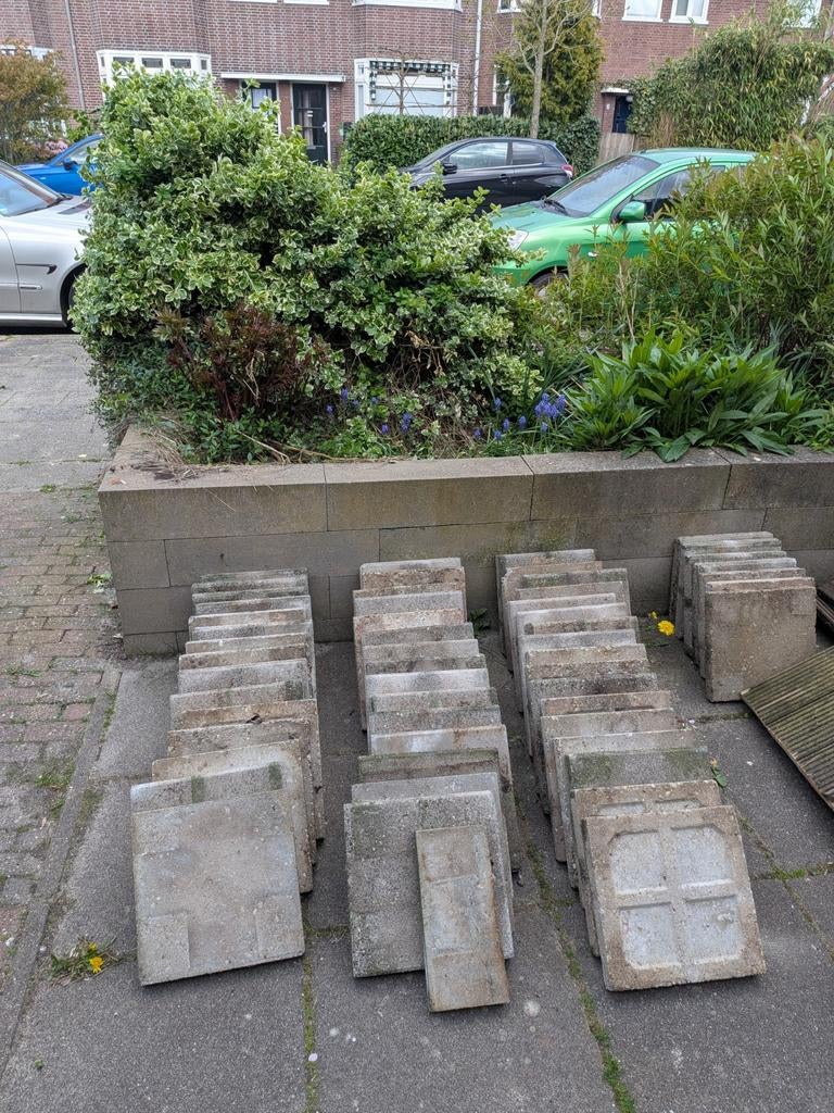 Gratis  tegels, Tuin en Terras, Tegels en Klinkers, Ophalen of Verzenden, Gebruikt, Beton, Terrastegels