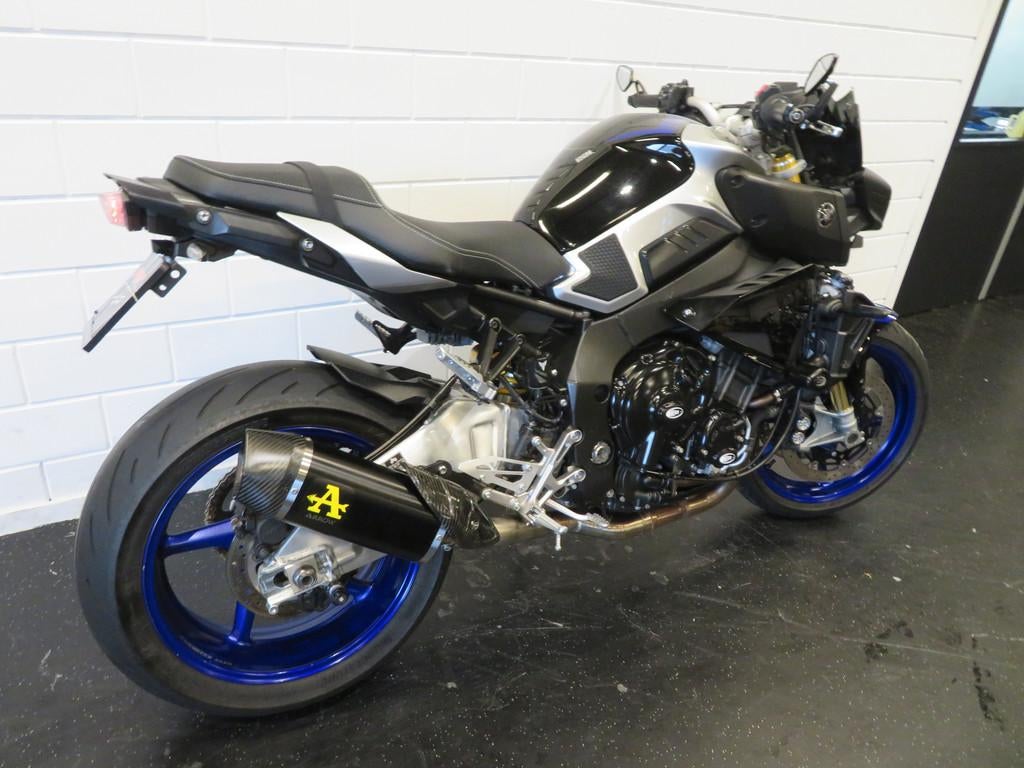 Yamaha MT 10 SP MT10 SUPER FRAAI! ARROW, Motoren, Motoren | Yamaha, Bedrijf, Naked bike