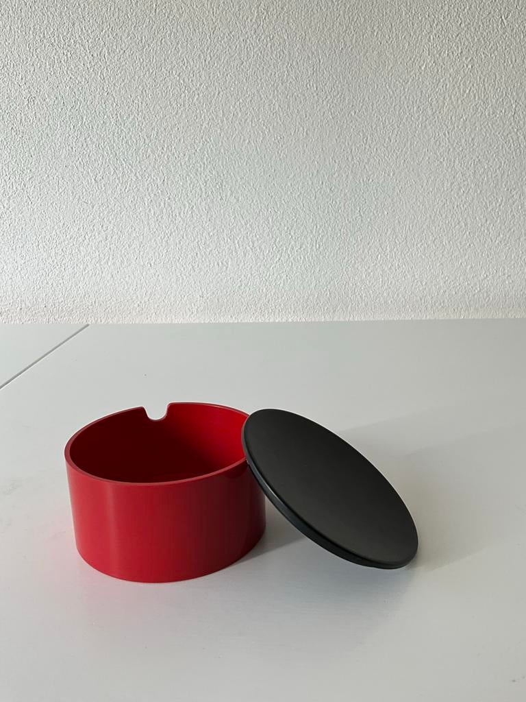 Rode Deense Stelton suikerpot - Gebruikt, in prima conditie, Ophalen of Verzenden, Metaal, Rood, Overige merken