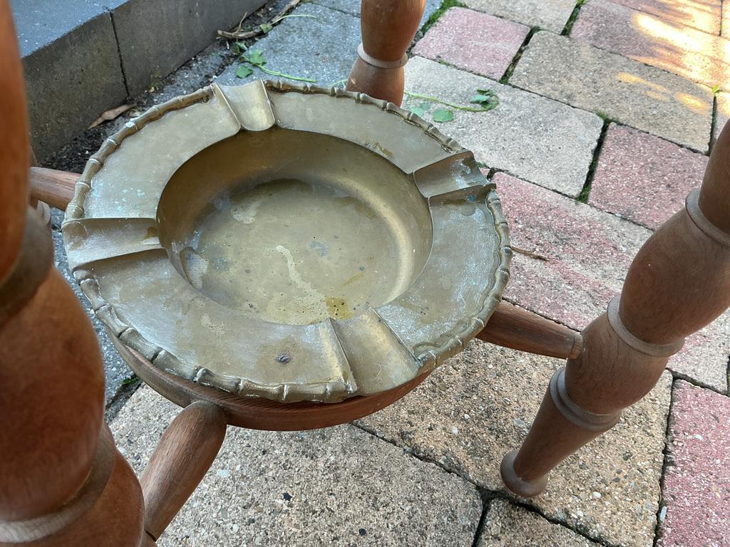 Oud Daalderop rokerstafeltje met koperen asbak, Ophalen of Verzenden, Koper