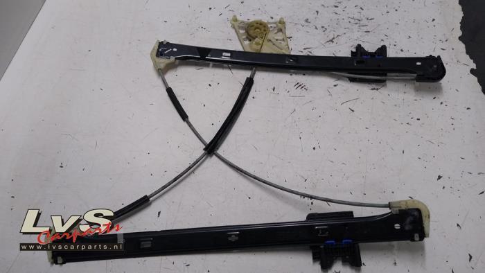 Ruitmechaniek 4Deurs links-voor van een Audi Q7, Auto-onderdelen, Ruiten en Toebehoren, Gebruikt, -, -, -