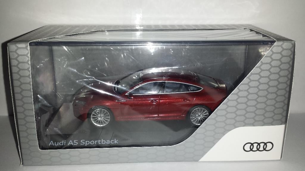 Spark 1:43 Audi A5 Sportback 2017 rood nieuw in display, Ophalen of Verzenden, Nieuw, Auto, Overige merken