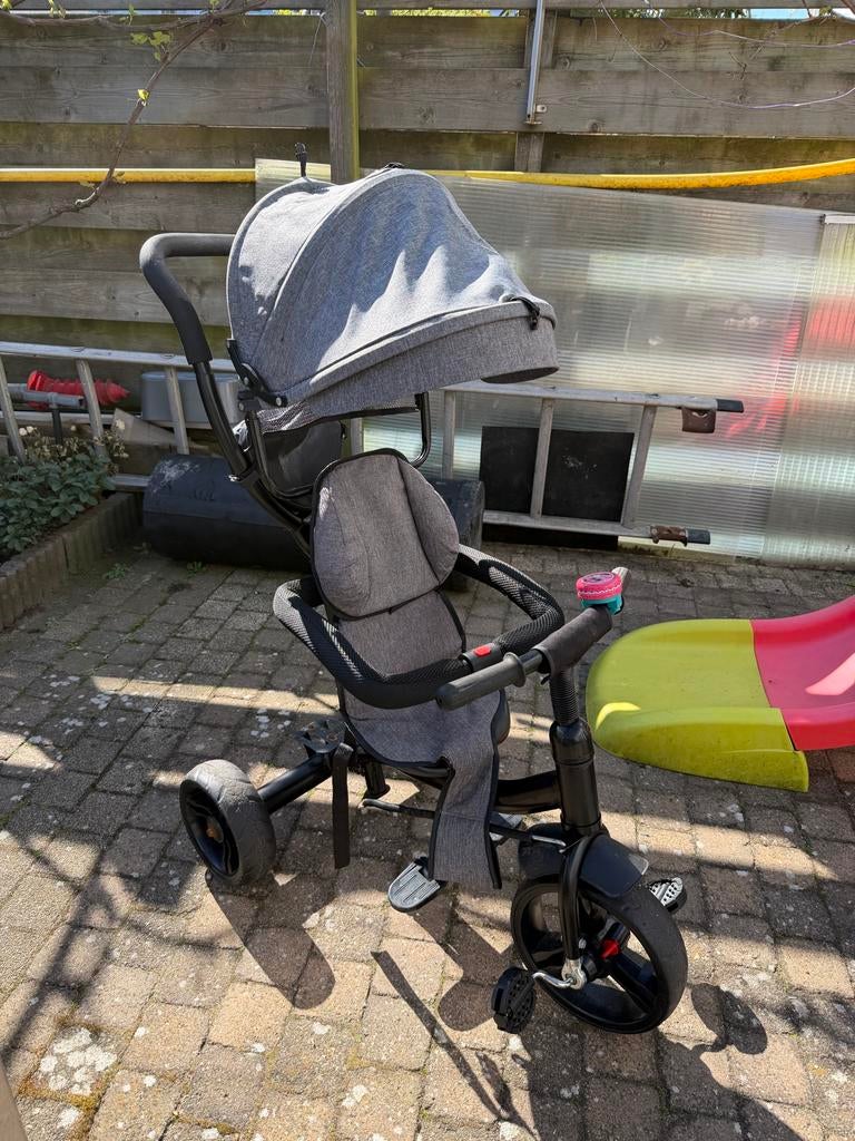 Kinder driewieler met duwstang en zonnekap, Ophalen of Verzenden, Gebruikt, Overige typen