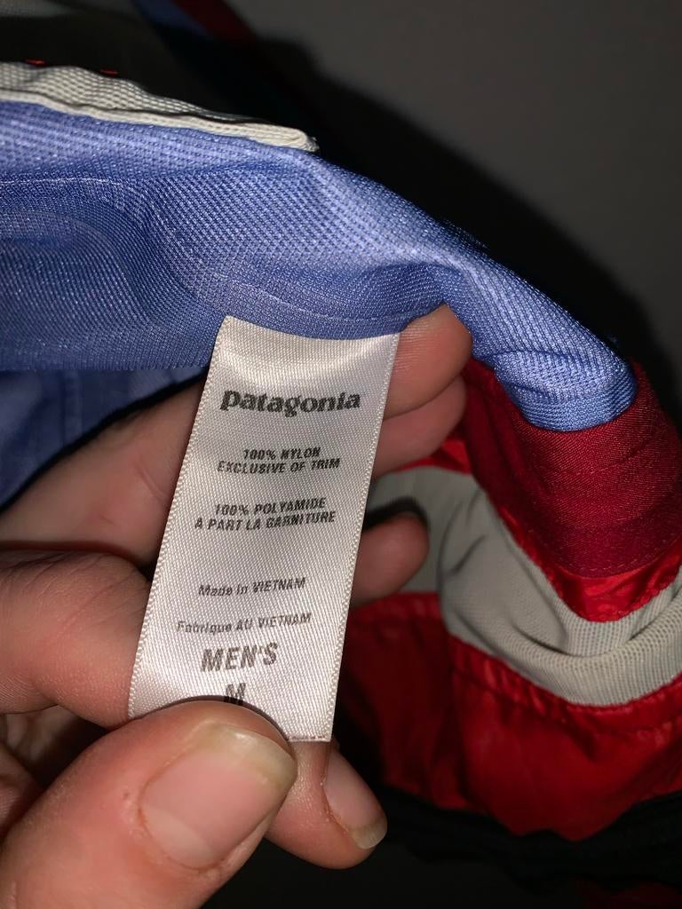 Patagonia Heren Jas Maat M  rood, Ophalen of Verzenden, Zo goed als nieuw, Maat 48/50 (M), Rood