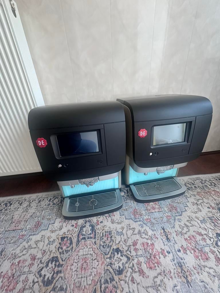 Douwe Egberts Koffiemachines (2 stuks), Ophalen, Gebruikt, Overige typen, 10 kopjes of meer