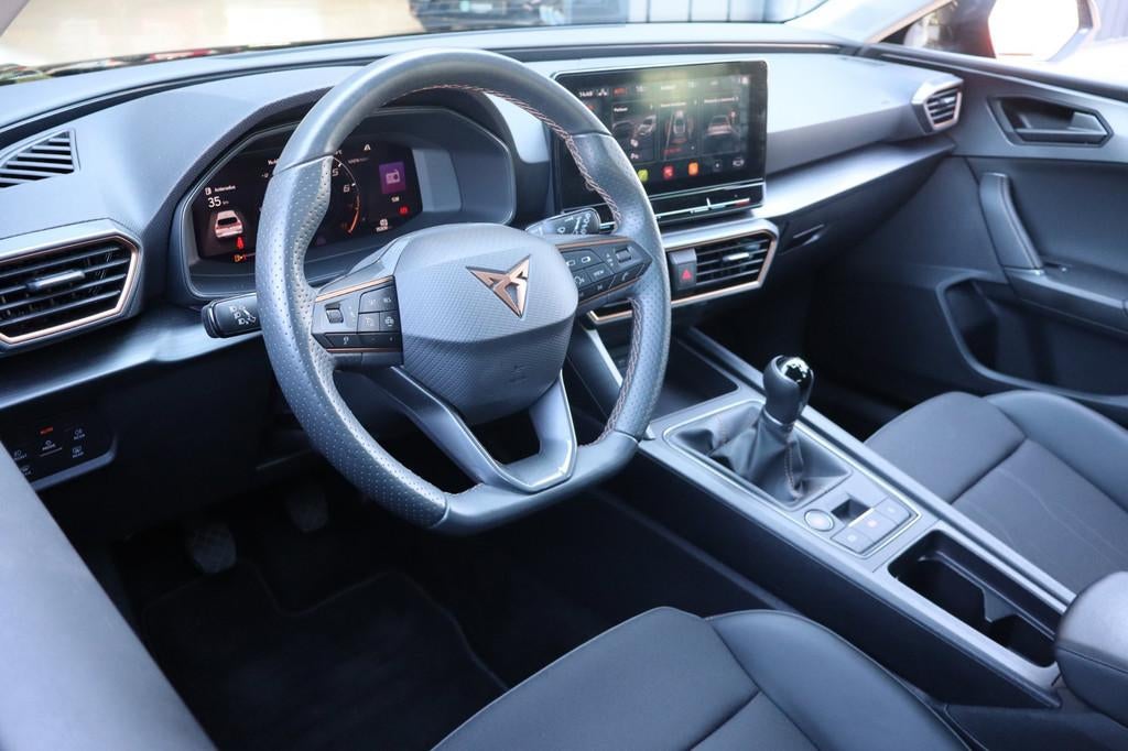 CUPRA Leon 1.5 Business 150pk|Matrix Led|Camera|Verwarmbare, Auto's, Cupra, Voorwielaandrijving, Stof, Gebruikt, Zwart