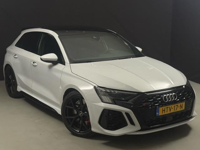 Audi RS3 2.5 TFSI quattro A3 Sportback B&O*PANO*400PK*KEYLES, Automaat, Gebruikt, Euro 6, RS3
