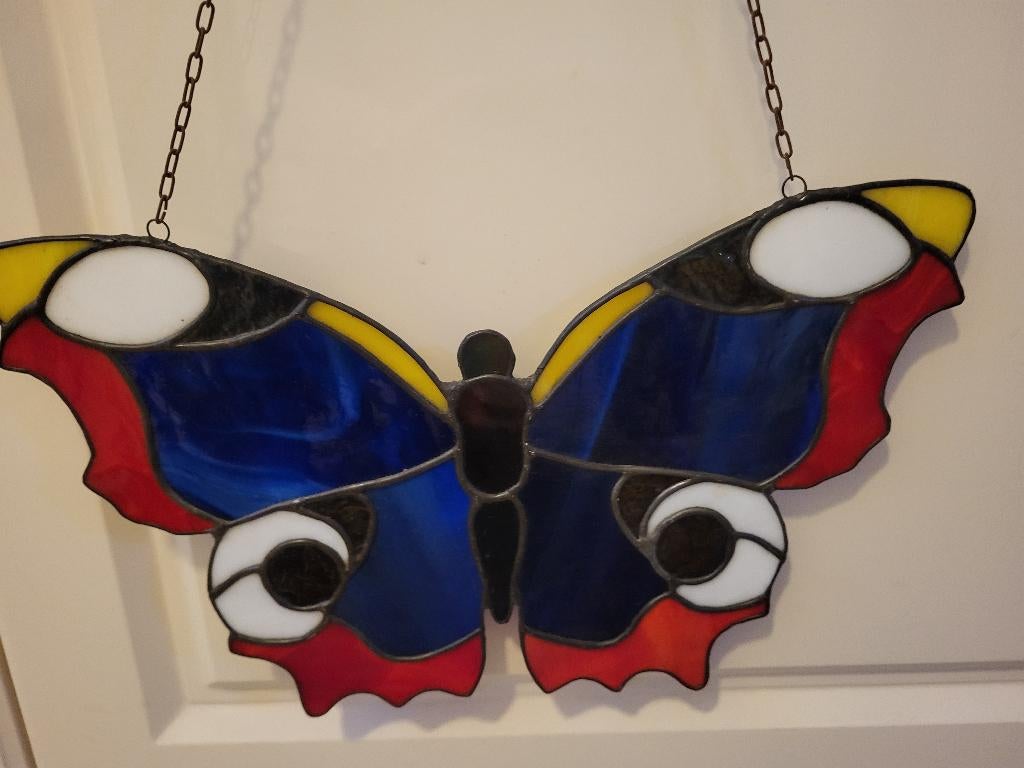 Glas in lood vlinder raamhanger, Ophalen of Verzenden, Zo goed als nieuw, Glas, Landelijk
