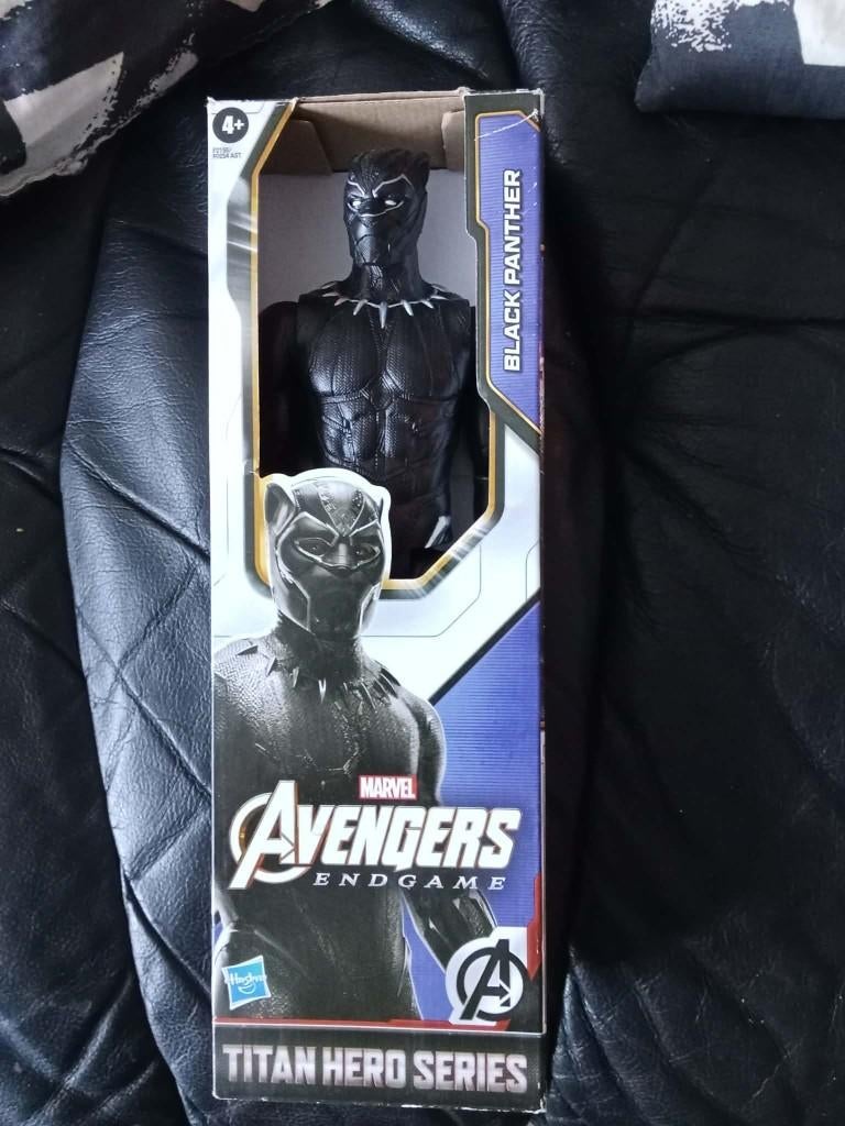 Avengers 30 cm nieuw is doos niet meer in seal, Ophalen of Verzenden, Nieuw