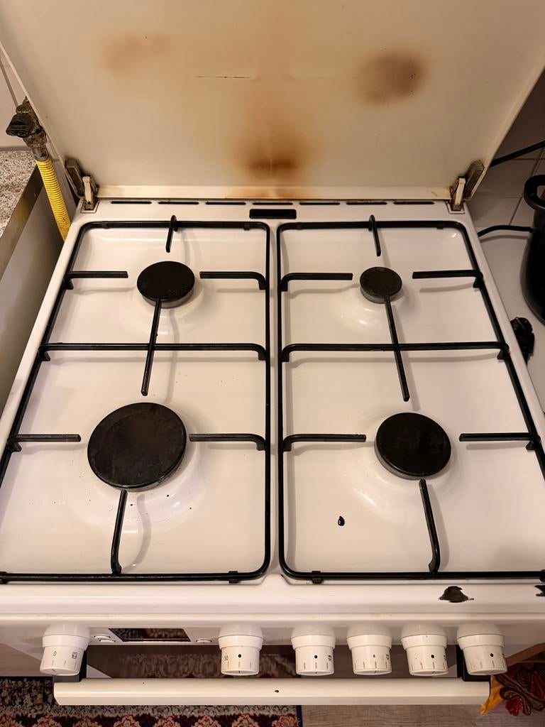 Bosch fornuis met oven, Ophalen, Gebruikt, 60 cm of meer, 4 kookzones