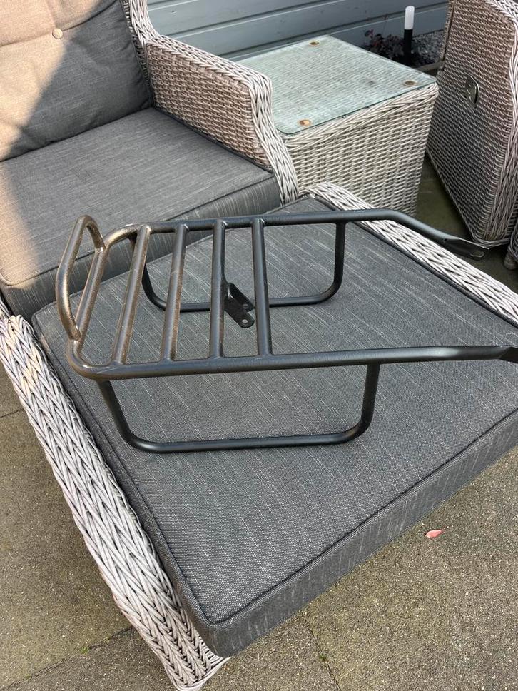 Stevige zwarte bagagedrager voor Zundapp, Fietsen en Brommers, Brommeronderdelen | Zundapp, Zo goed als nieuw, Ophalen of Verzenden