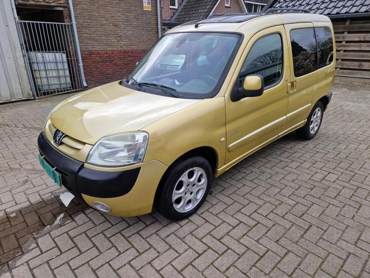 Peugeot Partner mpv 1.6 HDi/ 5 personen /Apk 31-03-2027, Auto's, Peugeot, Bedrijf, Te koop, Partner, ABS, Airbags, Alarm, Boordcomputer