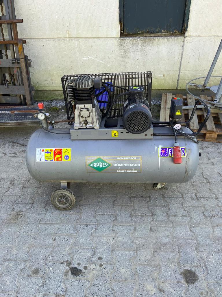 Compressor, 100 liter of meer, Ophalen, Gebruikt, Minder dan 200 liter/min