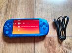 PSP 3004 Vibrant Bleu | Blauw met Batterij + Oplaadkabel, Spelcomputers en Games, Spelcomputers | Sony PSP, Ophalen of Verzenden