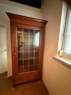 Antieke kast met oud glas in lood, Ophalen, 150 tot 200 cm, 25 tot 50 cm, Glas