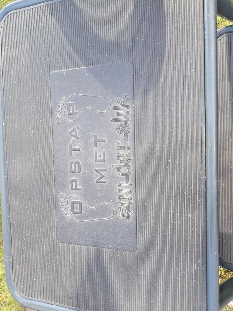 Caravan opstapje, Ophalen, Zo goed als nieuw