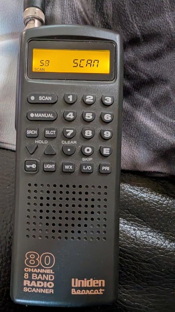 Uniden Bearcat 80 kanaals 8 band radio scanner, Ophalen of Verzenden