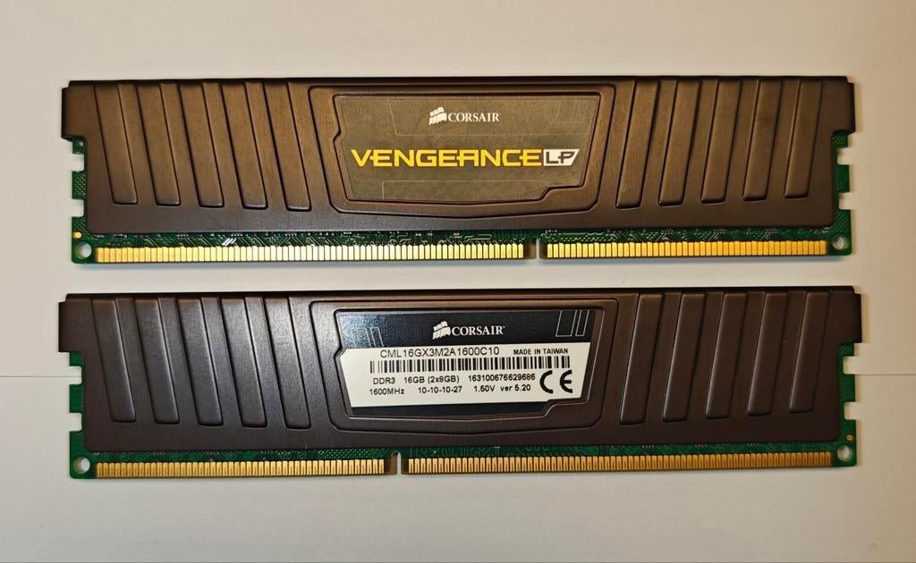 Corsair Vengeance 16GB DDR3 kit, Computers en Software, RAM geheugen, DDR3, Ophalen of Verzenden, Zo goed als nieuw, Desktop