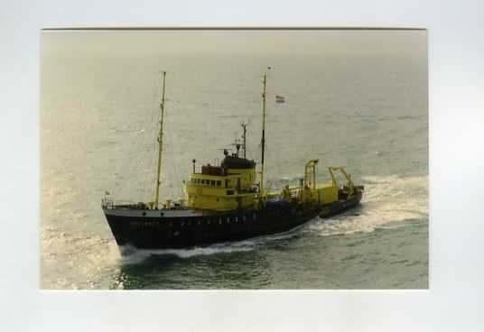 scheepvaart-foto-holland-terschelling/doeksen- RWS kleuren, Verzamelen, Ophalen of Verzenden, Zo goed als nieuw, Motorboot, Boek of Tijdschrift