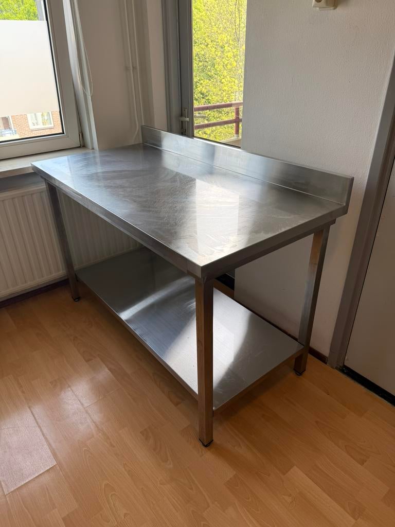 Werktafel rvs - 140 x 70 cm - Verstelbare Hoogte - Spatrand, Doe-het-zelf en Verbouw, Werkbanken, Ophalen, Zo goed als nieuw, 120 tot 170 cm