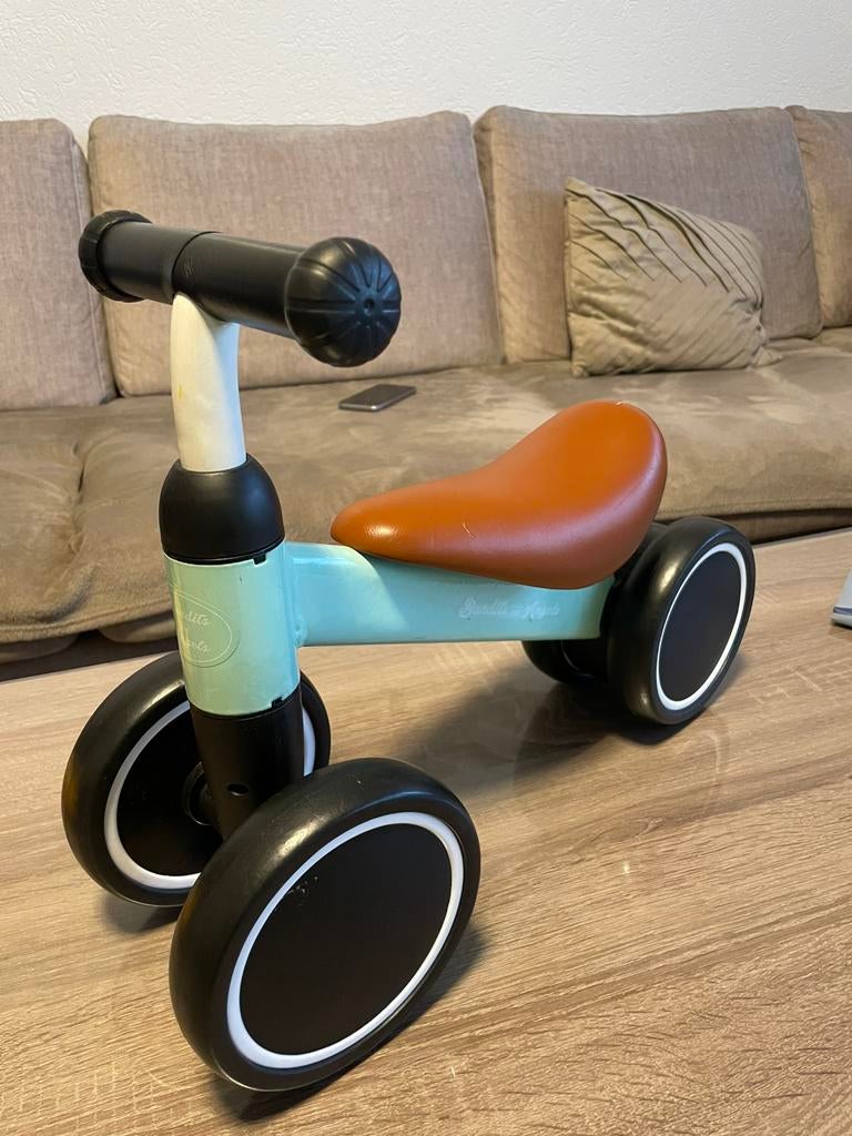 Bandits and angels loopfiets, Kinderen en Baby's, Speelgoed | Buiten | Voertuigen en Loopfietsen, Ophalen of Verzenden, Zo goed als nieuw