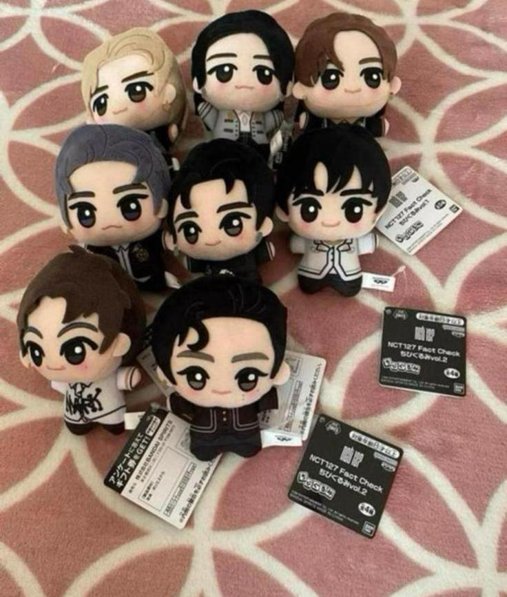 NCT 127 Fact Check plush, Verzamelen, Muziek, Artiesten en Beroemdheden, Ophalen of Verzenden, Nieuw, Foto of Kaart