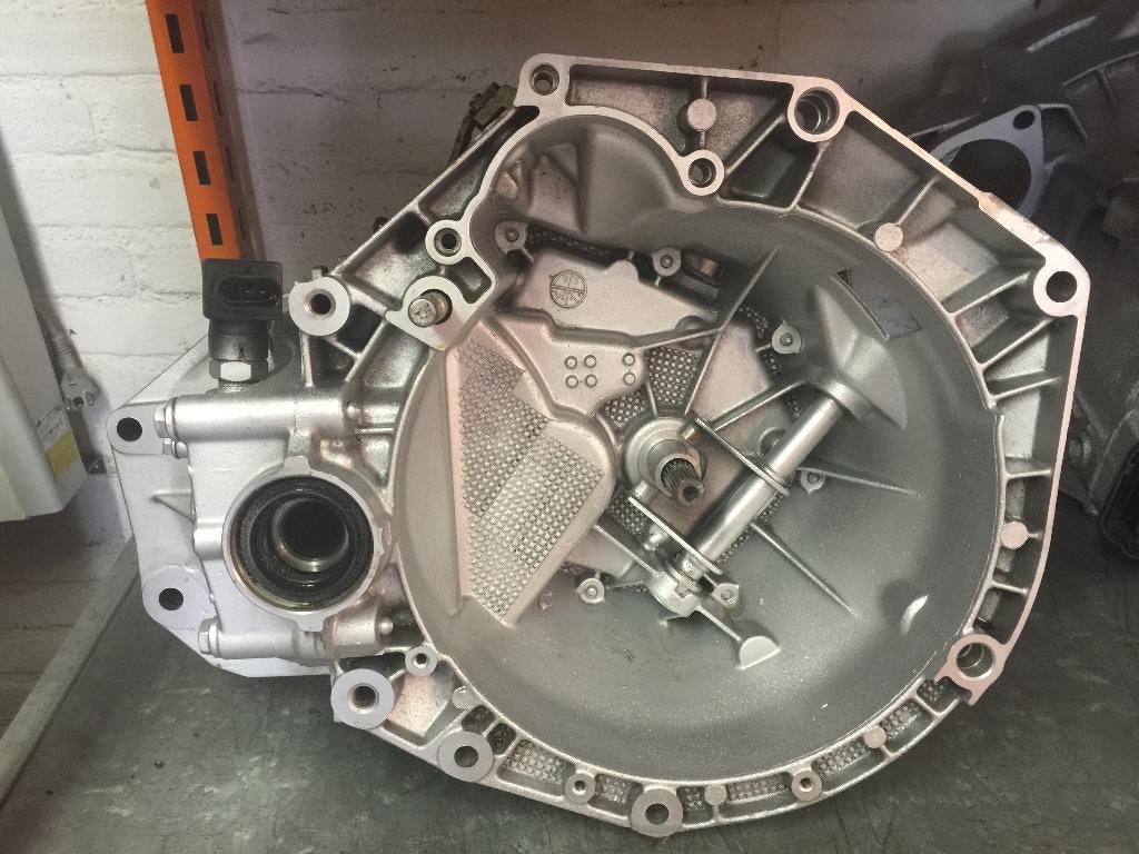 Ford Ka versnellingsbakken., Auto-onderdelen, Transmissie en Toebehoren, Ophalen of Verzenden, Gebruikt, Ford